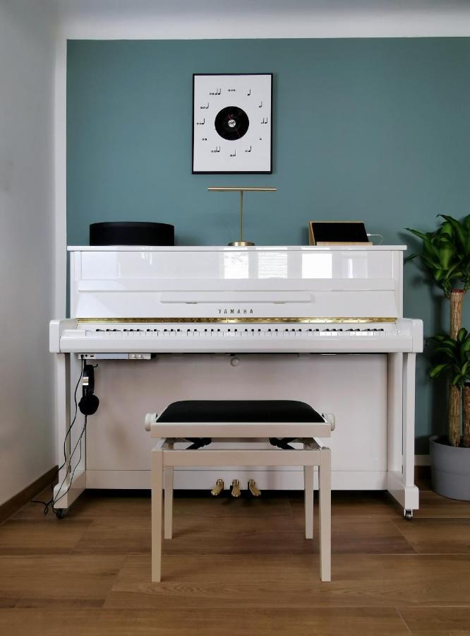 Neues City Center Piano Appartement Mit Netflix Klagenfurt am Woerthersee Esterno foto